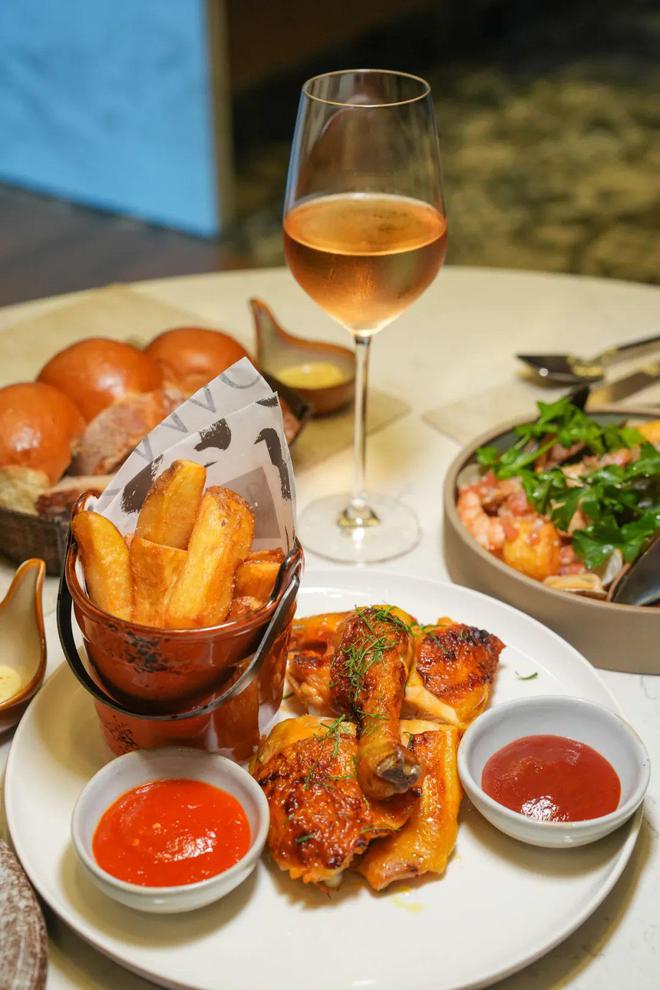 华面纱你绝对想不到的度假天堂!J9国际集团揭开澳门银河的奢(图16) 华面纱你绝对想不到的度假天堂!J9国际集团揭开澳门银河的奢(图16)